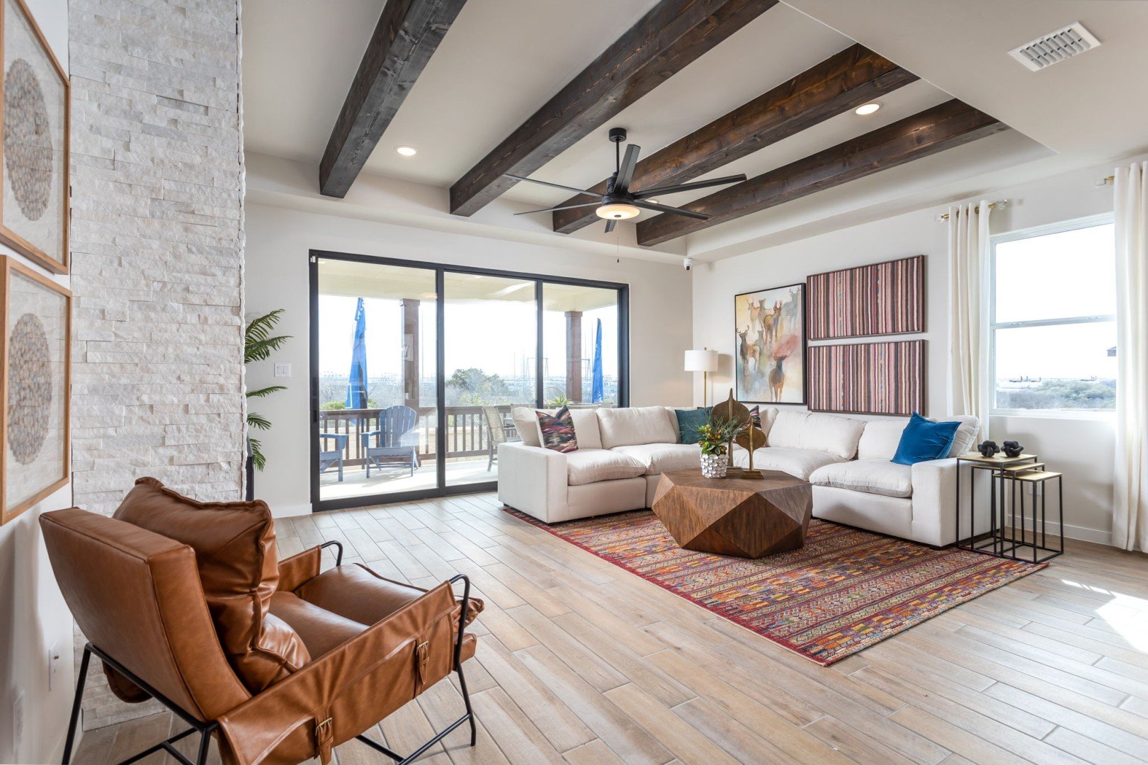 SA-Hunters-Ranch-Model-15-web-or-mls-163-15-preview